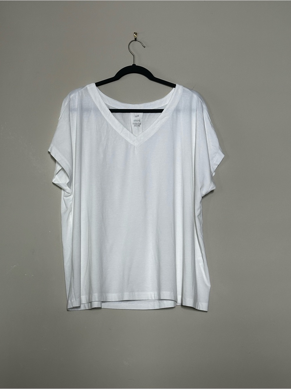 J. Jill Classic White V-Neck Short Sleeve Tee